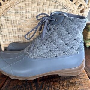 Sperry Syren Women's Gray Quilted Duck Boots